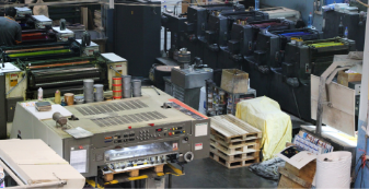 高度な洗浄技術とドライクリーナー