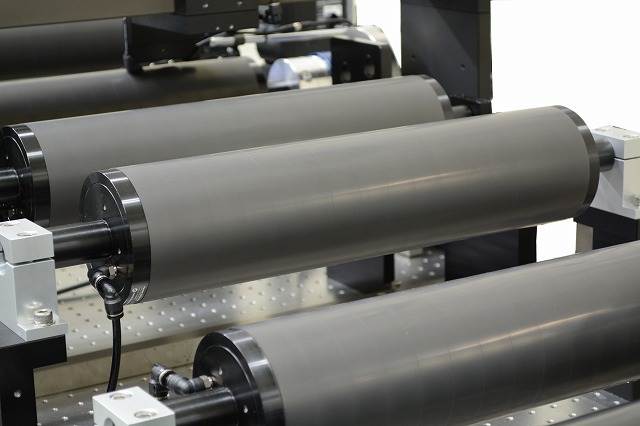 非接触搬送ロール