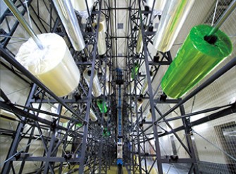 宙吊ロール自動倉庫